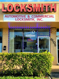 лого - Automotive and Commercial Locksmith