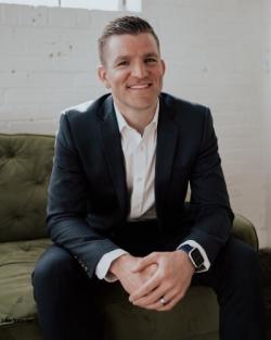 Logo - Dr. Chase Larsen